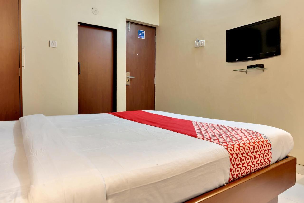 Konark Apartment Malad Экстерьер фото